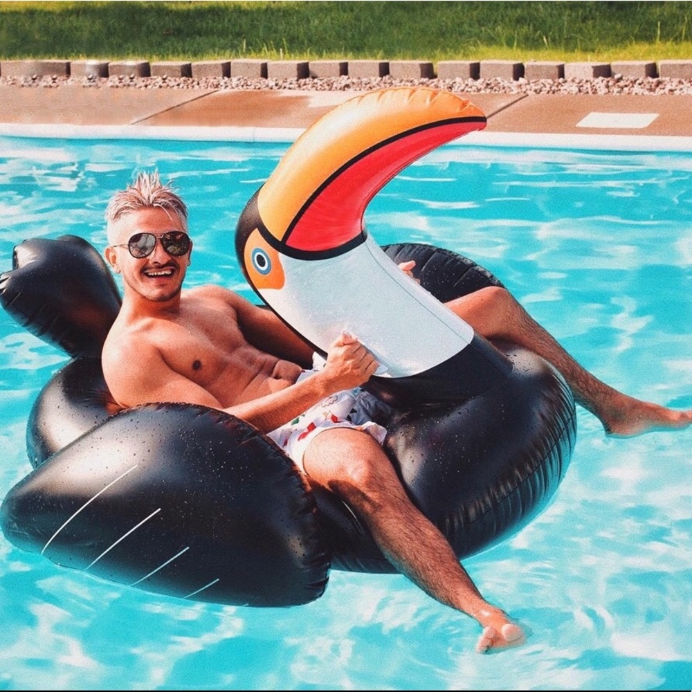 Met your Posher Alex✨ - Picture 2 of 5